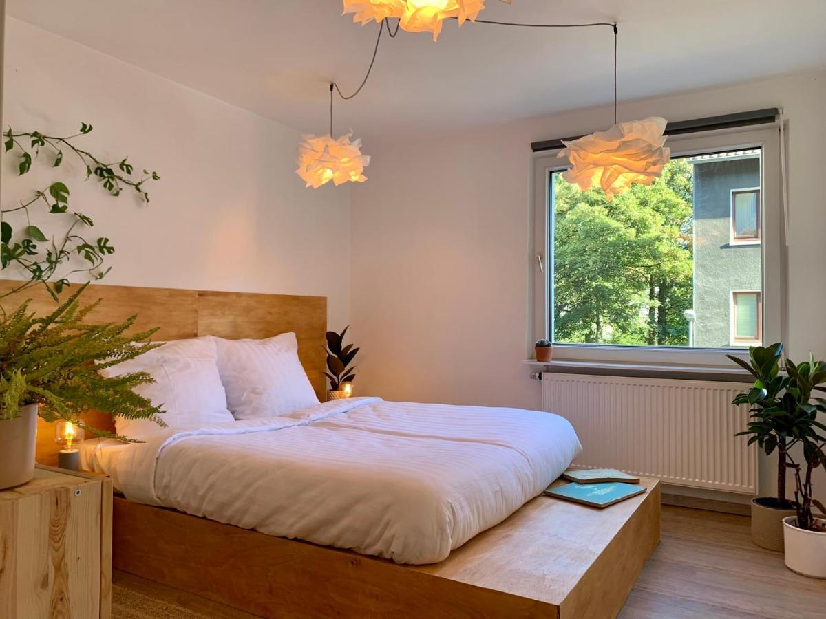 Greenbnbs: Gemutliches Design Apartment Есен Екстериор снимка